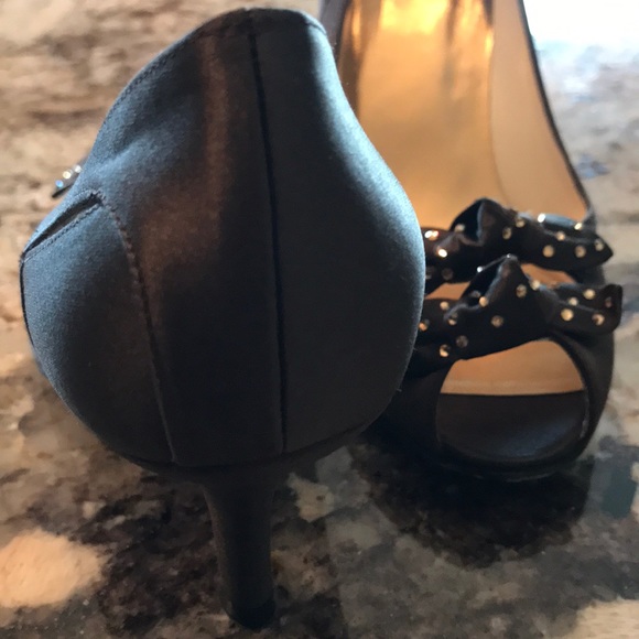 Stuart Weizmann Sz 6 Pre-owned Excellent  $350 - Picture 5 of 6